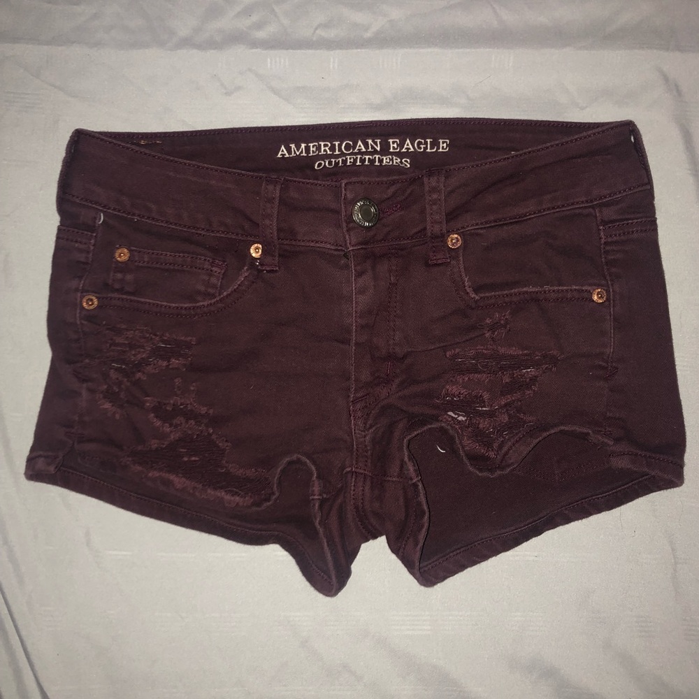 American Eagle Distressed Shortie